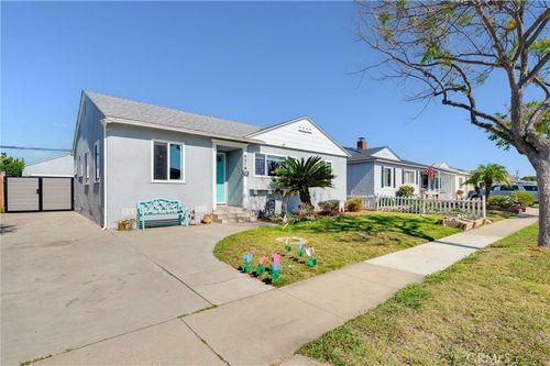 4219 Pixie Ave, Lakewood, CA, 90712-3917 | Card Image