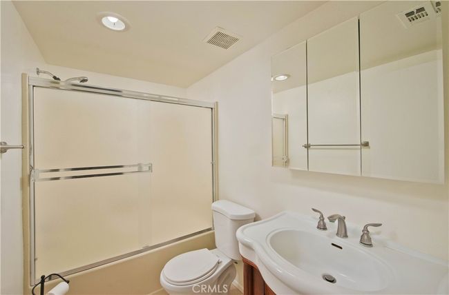UNIT-164 - 28431 Seco Canyon Rd, Townhouse with 2 bedrooms, 2 bathrooms and 2 parking in Santa Clarita CA | Image 14