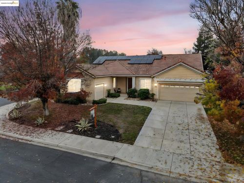 1839 Elizabeth Way, Brentwood, CA, 94513 | Card Image