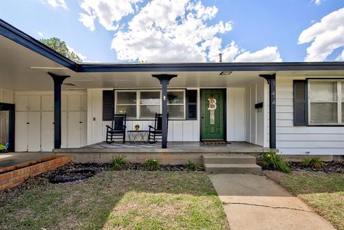 1414 S Johnson St, Enid, OK, 73703-7636 | Card Image