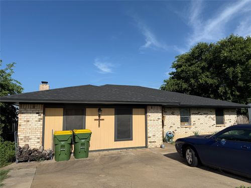 2401 Woodhaven Dr, Granbury, TX, 76048-5894 | Card Image