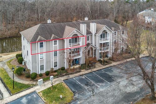 7m-3701 Cotswold Ter, Greensboro, NC, 27410-8903 | Card Image