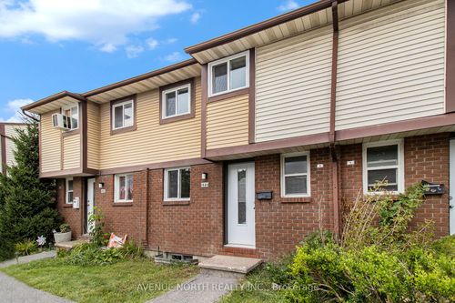 17-1442 Foxwell St, Gloucester, ON, K1B5J4 | Card Image