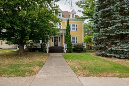 33 Ross St, Batavia, NY, 14020-2307 | Card Image