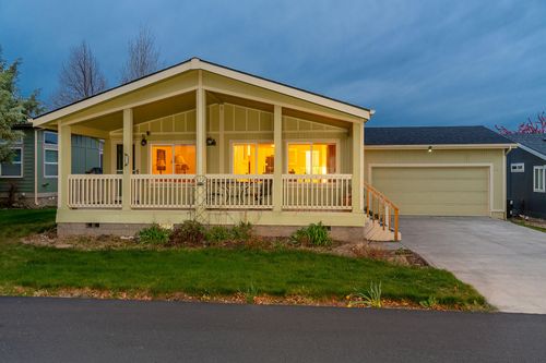 unit-131-1188 Ne 27th St, Bend, OR, 97701-7228 | Card Image