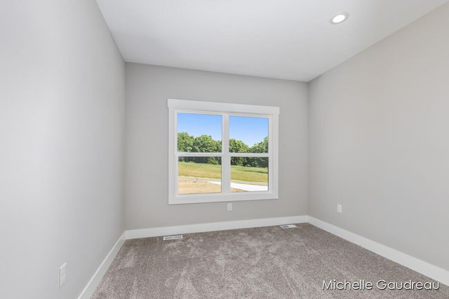 3551 Leaf Ln, House other with 3 bedrooms, 3 bathrooms and null parking in Freeport MI | Image 27