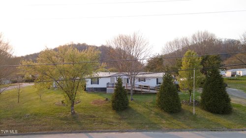 62 Roaming Dr, Chuckey, TN, 37641-4896 | Card Image