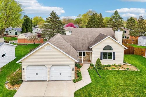 1014 Eric Lane, WAUNAKEE, WI, 53597 | Card Image