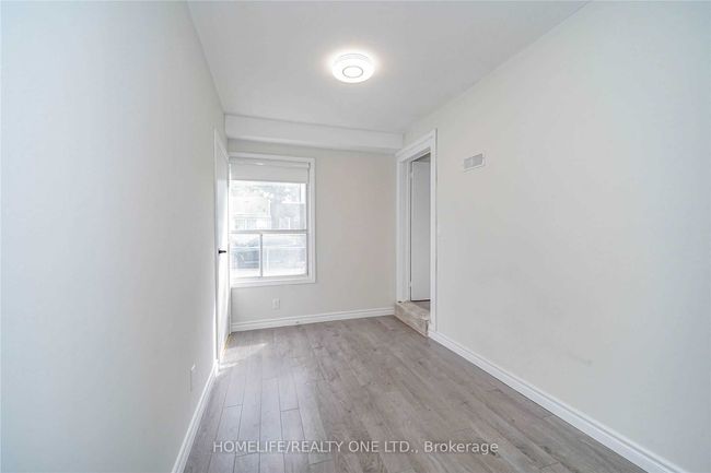 MAIN - 104 Benson Ave, House other with 2 bedrooms, 1 bathrooms and null parking in Toronto ON | Image 29