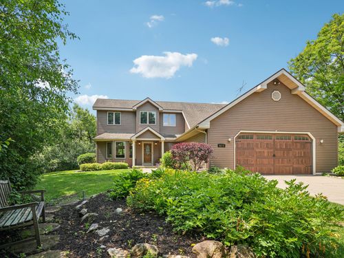6275 Jones Rd, Burlington, WI, 53105-9049 | Card Image