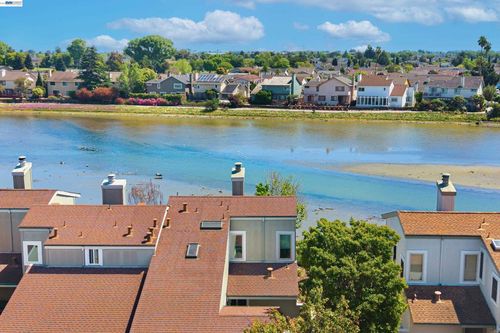 3325 Kimberly Way, San Mateo, CA, 94403-3001 | Card Image