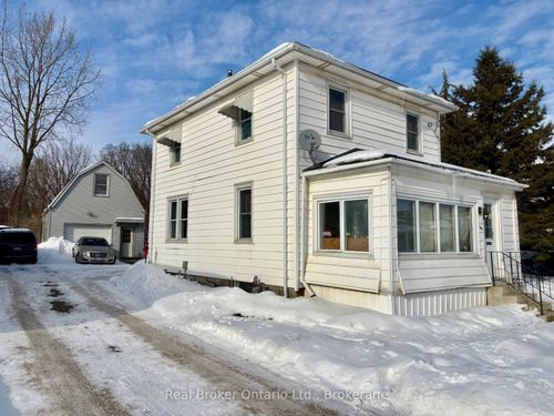 208 Victoria St, Ingersoll, ON, N5C2N1 | Card Image