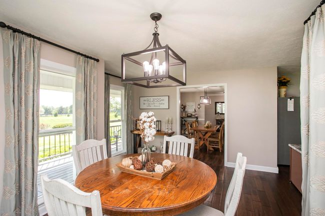 1043 Shelton Rd, House other with 4 bedrooms, 4 bathrooms and 2 parking in Charlotte TN | Image 9