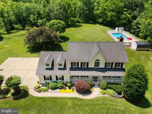 1015 Doris Dr, Owings, MD, 20736-3903 | Card Image