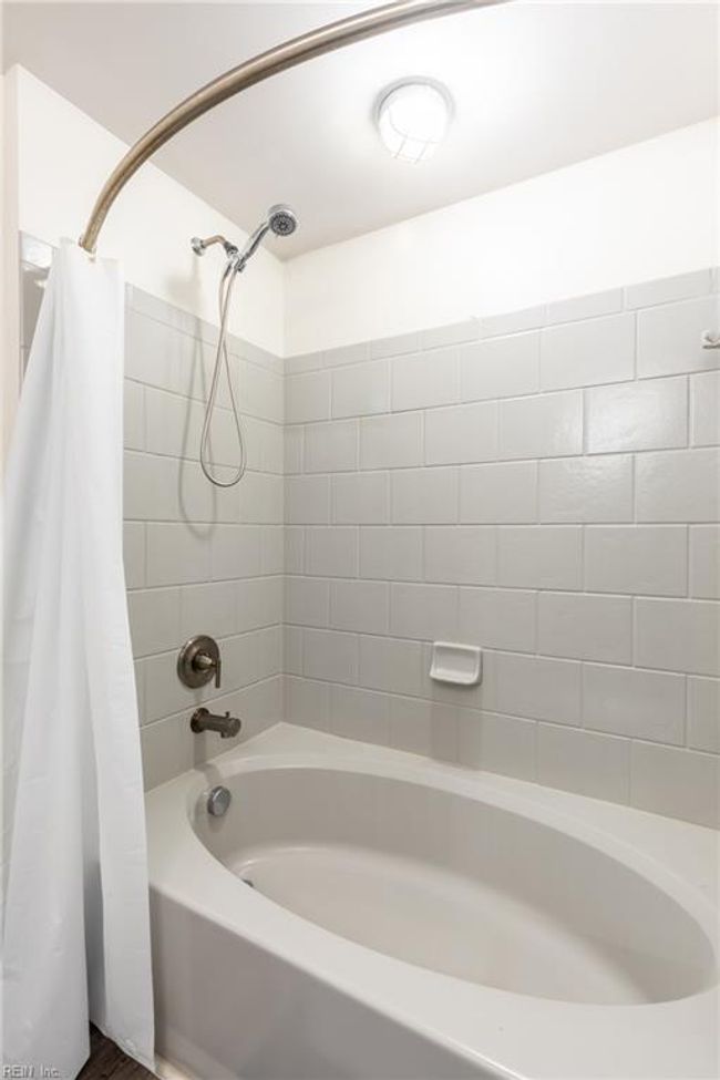 UNIT-413 - 1400 Granby St, House attached with 2 bedrooms, 2 bathrooms and null parking in Norfolk VA | Image 19