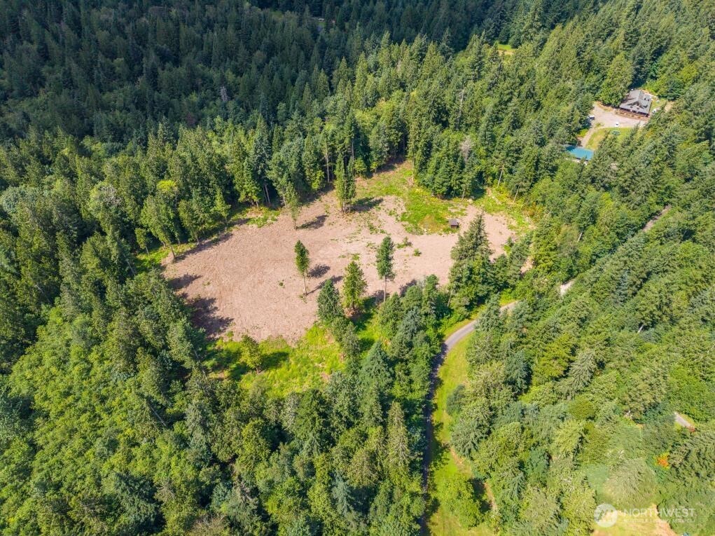 Land in Maple Falls 5