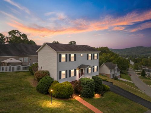 252 Sherwood Rd, Bridgeport, WV, 26330-1030 | Card Image