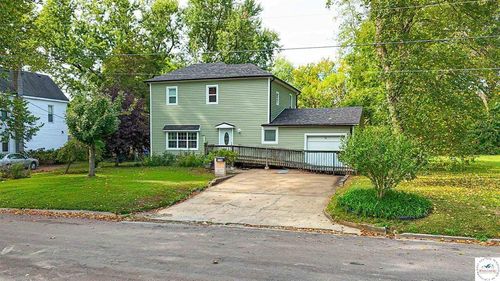 1716 S Beacon Ave, SEDALIA, MO, 65301-6926 | Card Image