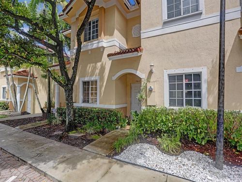 7917 Tuscany Ct, Tamarac, FL, 33321-4460 | Card Image