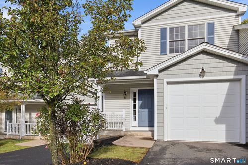 91-91 Gianna Dr, Manchester, CT, 06042-1972 | Card Image