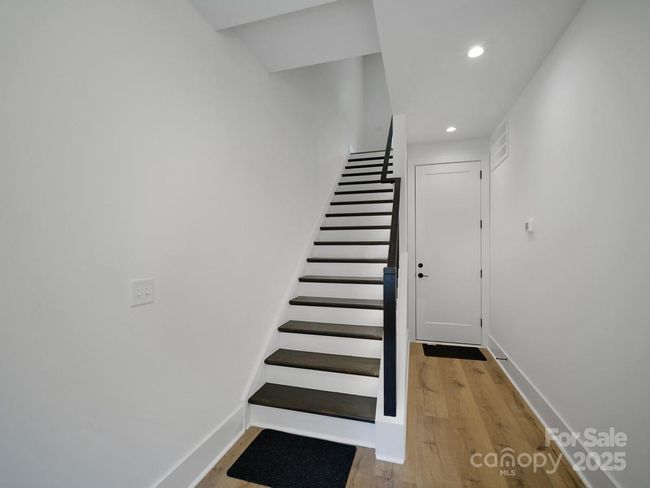 Stairwell | Image 6