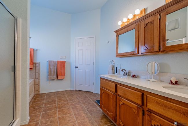 14326 E 51 St St, House other with 4 bedrooms, 2 bathrooms and 2 parking in Yuma AZ | Image 12