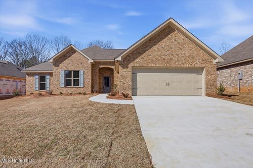 212 Anderson Oaks Dr, Pearl, MS, 39208-1105 | Card Image