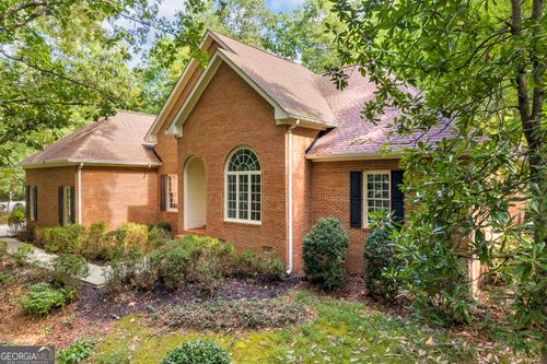 122 Grand Oaks Dr, Clarkesville, GA, 30523-5075 | Card Image