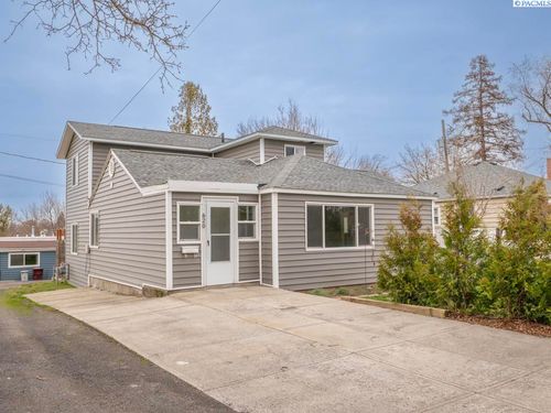 620 Se Mckenzie St, Pullman, WA, 99163-2544 | Card Image