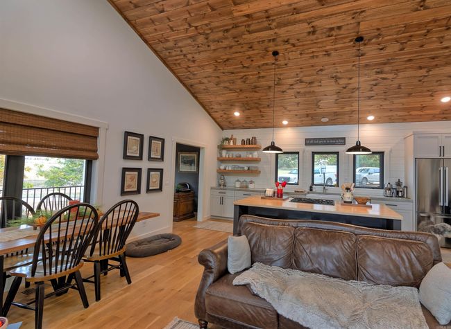 918 Bowith Hollow Rd, House other with 2 bedrooms, 3 bathrooms and null parking in Marshall AR | Image 7