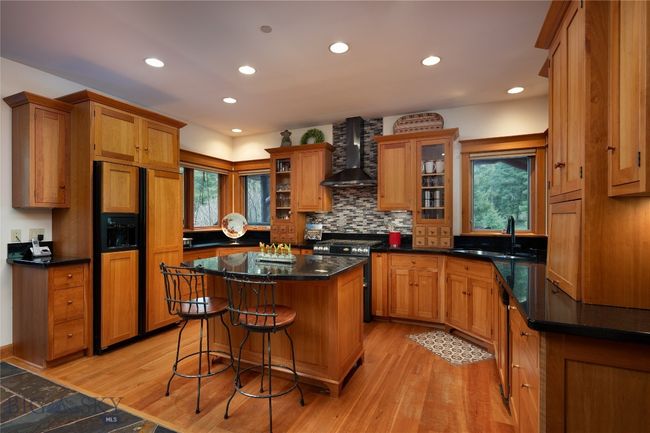 250 Petes Way, House other with 3 bedrooms, 3 bathrooms and null parking in Gallatin Gateway MT | Image 16