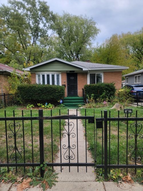 14817 Lexington Ave, Harvey, IL, 60426-2232 | Card Image