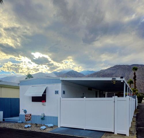 31 Black Hawk St, Palm Springs, CA, 92264-7807 | Card Image