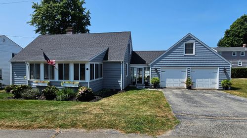11 Brightwater Rd, Old Lyme, CT, 06371-2510 | Card Image