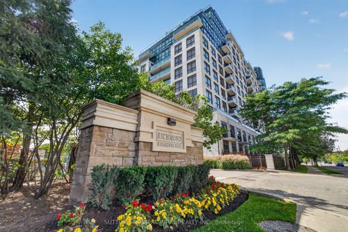1203-18 Harding Blvd, Richmond Hill, ON, L4C0T3 | Card Image