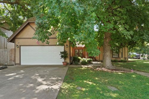 18010 Foreman Ct, Linden, CA, 95236-9514 | Card Image