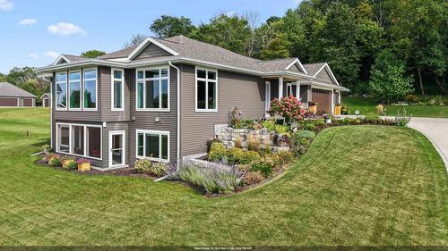 N9235 Meyer Court, TAYCHEEDAH, WI, 54937 | Card Image