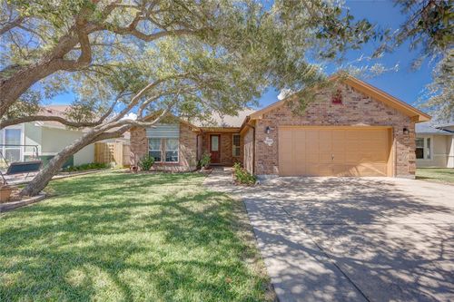 2430 Luzius Dr, Corpus Christi, TX, 78418-5468 | Card Image