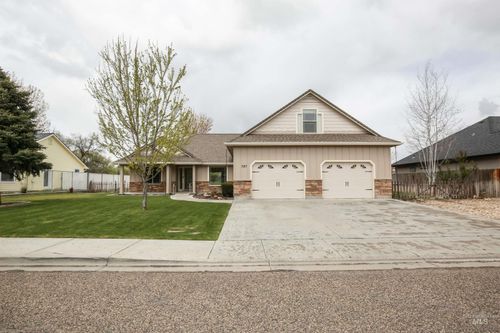767 N Dorian Dr, Ontario, OR, 97914-1871 | Card Image