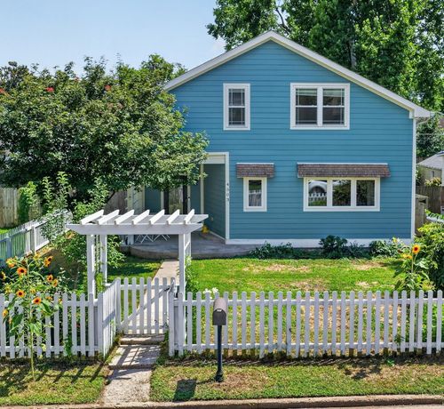 4503 Dakota Ave, Nashville, TN, 37209-3618 | Card Image