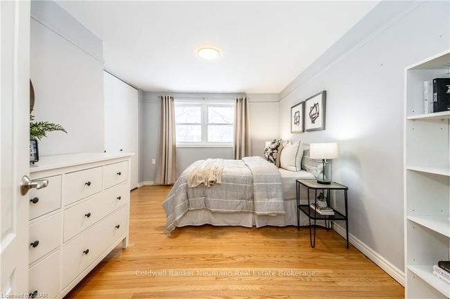 18 Crestwood Dr, House other with 3 bedrooms, 2 bathrooms and 4 parking in Cambridge ON | Image 22