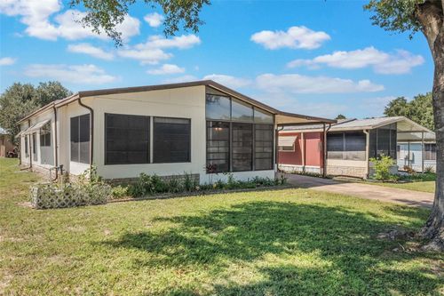 28550 Helena Run Dr, LEESBURG, FL, 34748-9000 | Card Image