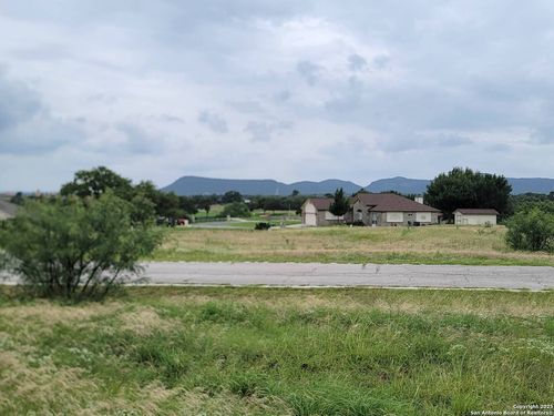 118 Copper Sage Ct, Kingsland, TX, 78639 | Card Image