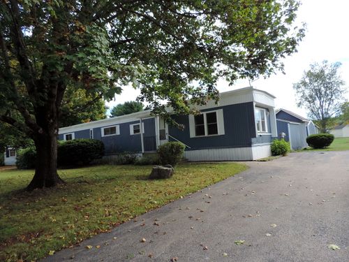 81 Parkway Drive, Thompson, CT, 06277 | Card Image