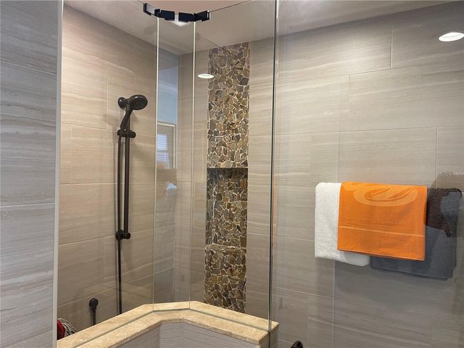 Second bedroom walk in shower | Image 32