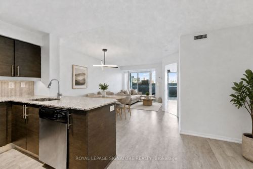 612-125 Western Battery Rd, Toronto, ON, M6K3R8 | Card Image