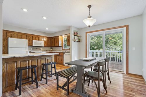 1960 Mankato Cir Ne, Ham Lake, MN, 55304-5440 | Card Image