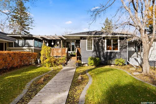 3304 Hill Ave, Regina, SK, S4S0W7 | Card Image