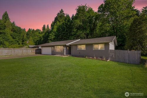 108 Lomor Dr, Longview, WA, 98632-5710 | Card Image