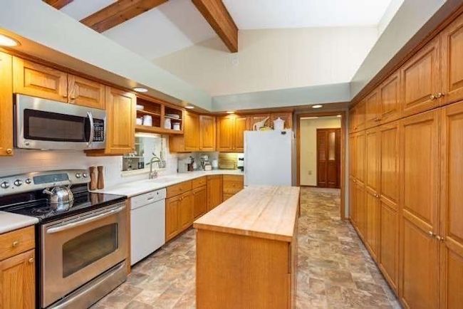 68051 Stoecker Ln, House other with 4 bedrooms, 3 bathrooms and null parking in Richmond MI | Image 16